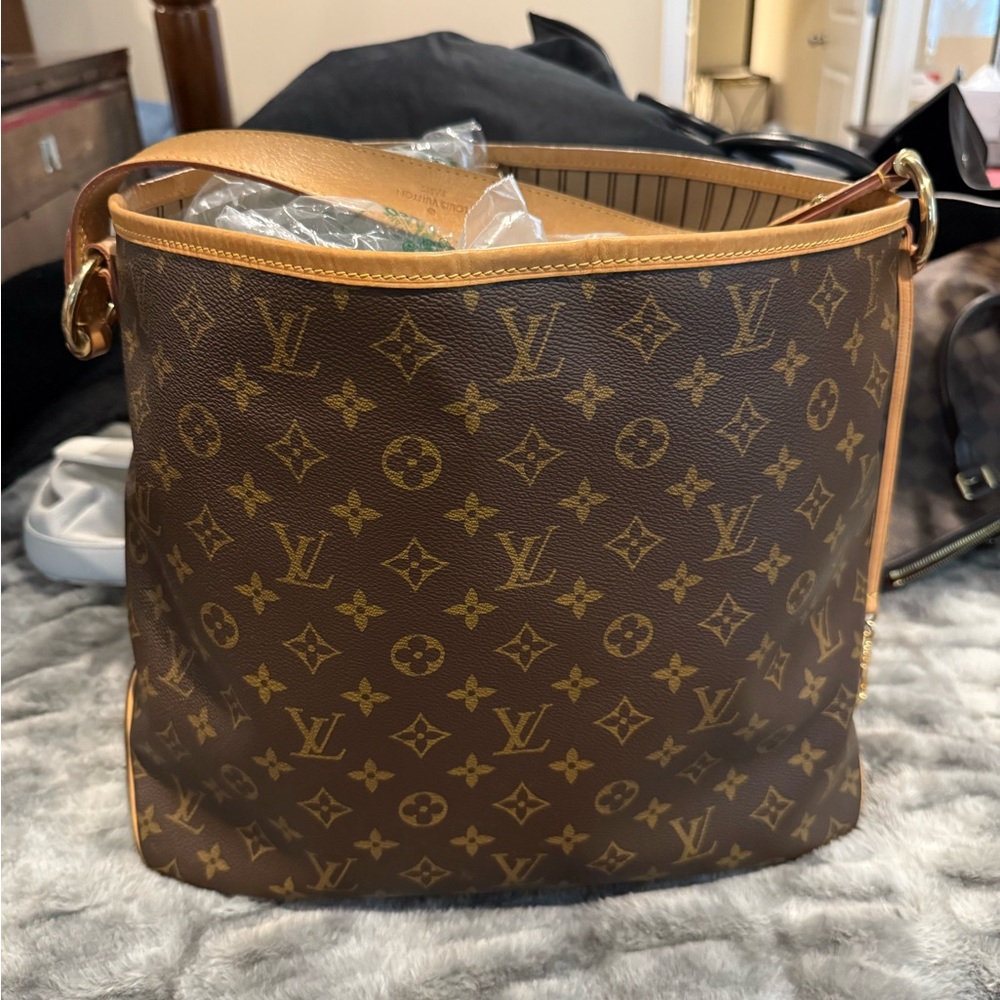 Louis Vuitton Delightful MM Authentic